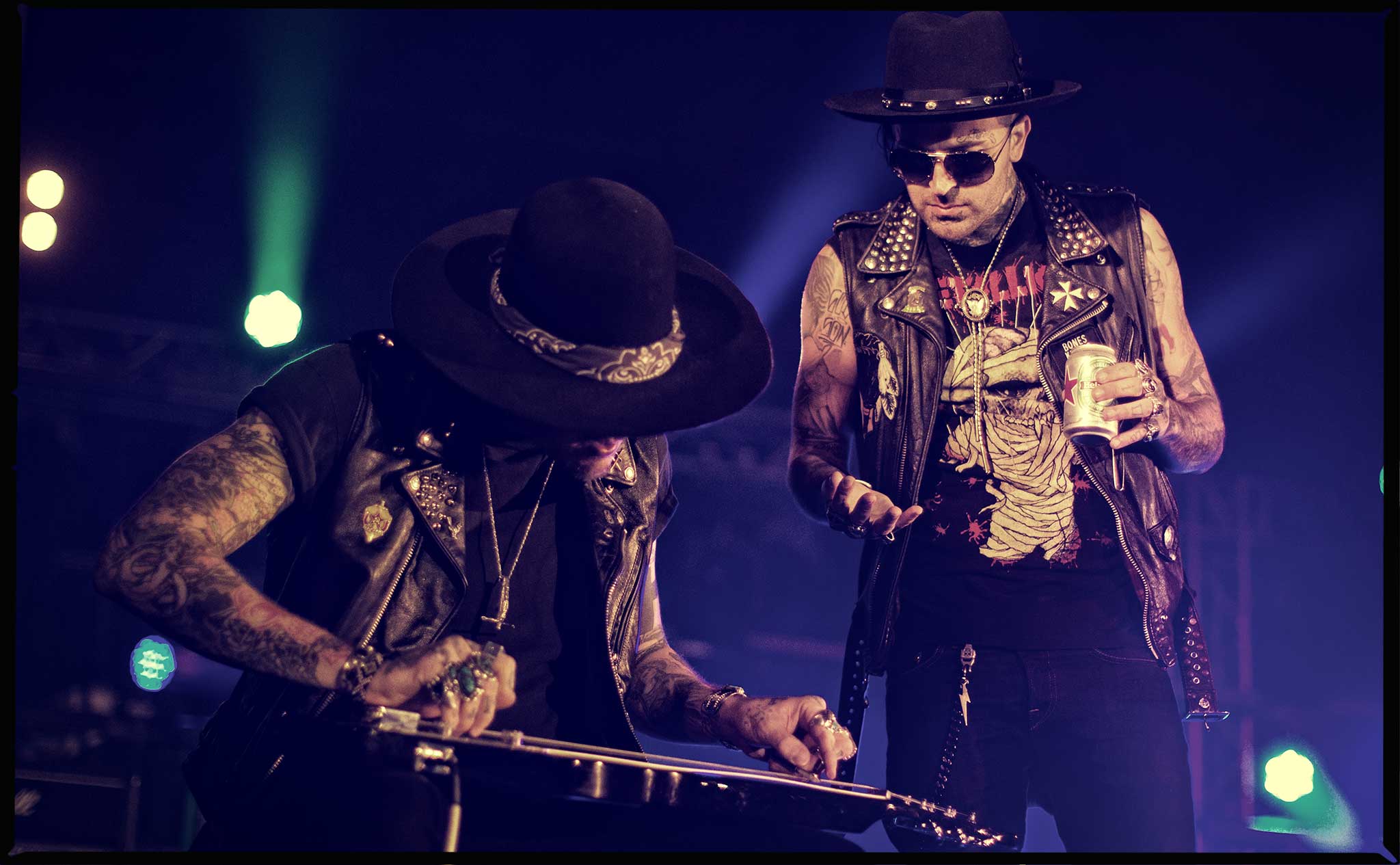 Yelawolf play an amazing, intense gig in Auckland, 2015. Image by Doug Peters.