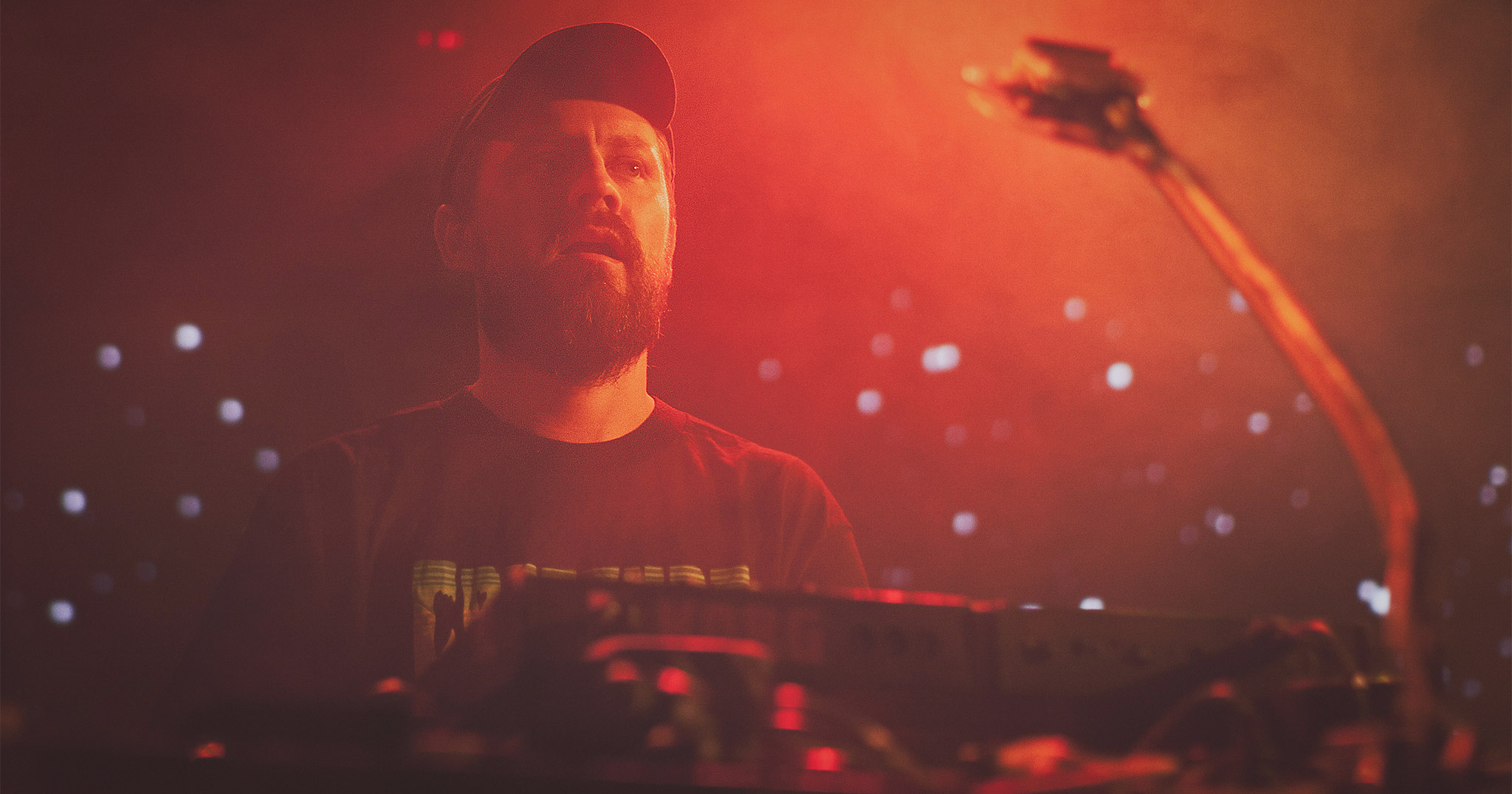 Hermitude perform live in Auckland, New Zealand, 2017. Image by Doug Peters.