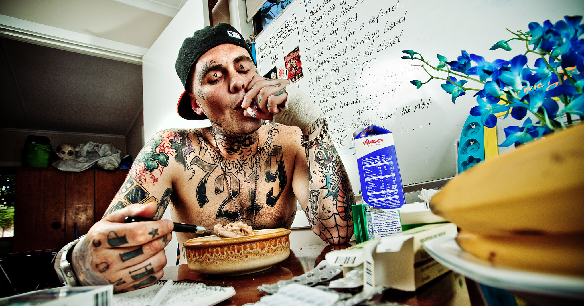 Louie Knuxx Promo Image