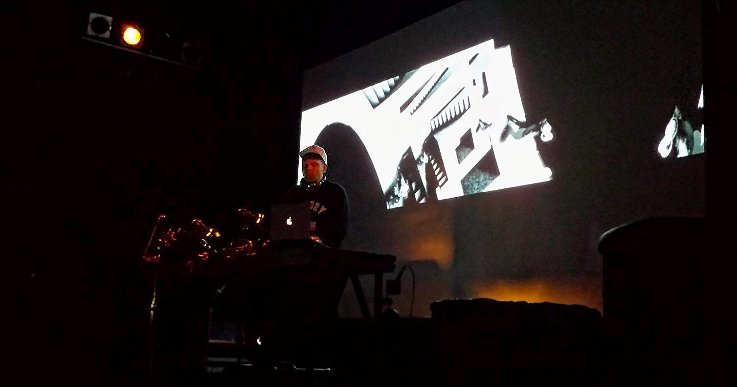 DJ Shadow performs live in Auckland 2017. Image by Sarah Kidd