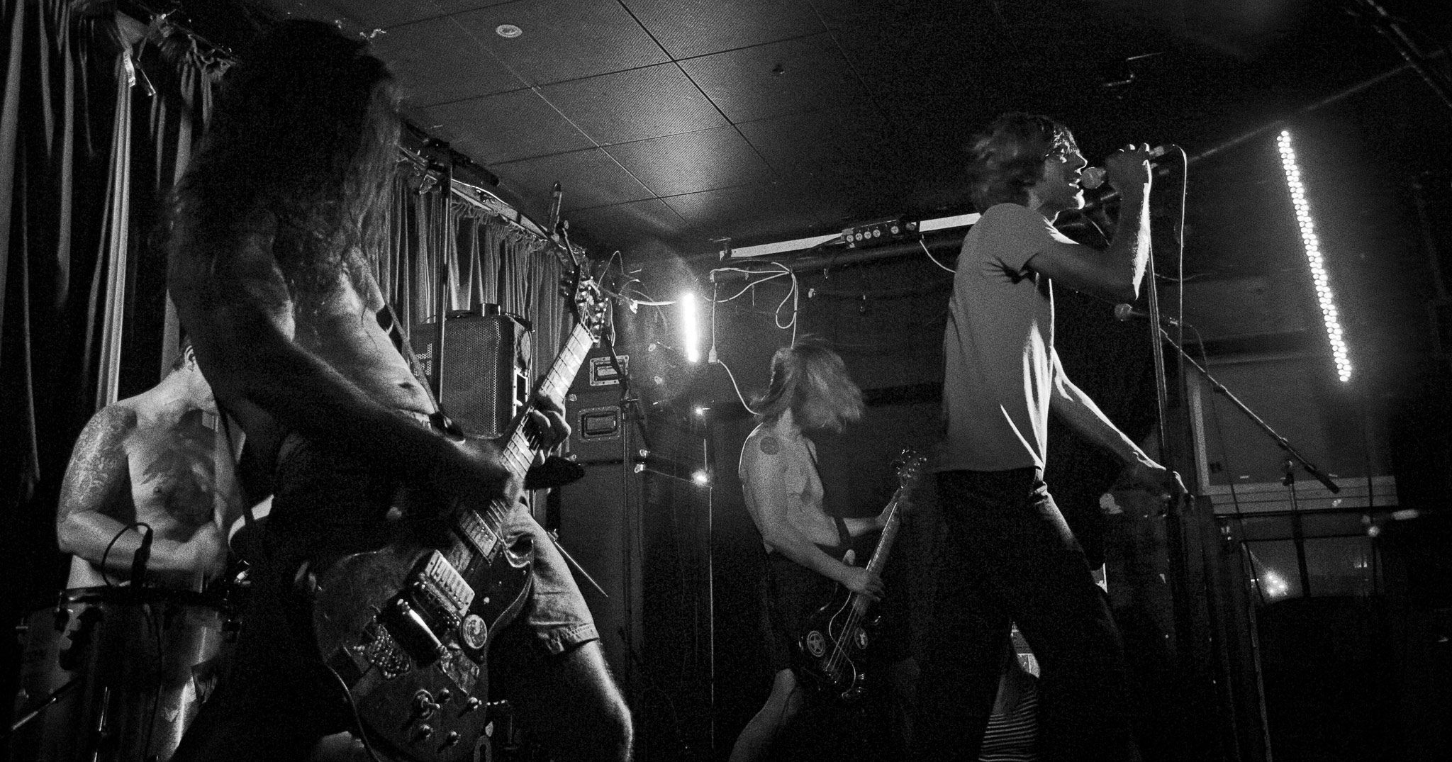 The Hard-Ons performing live in Auckland NZ, 2017. Image by Sarah Kidd.