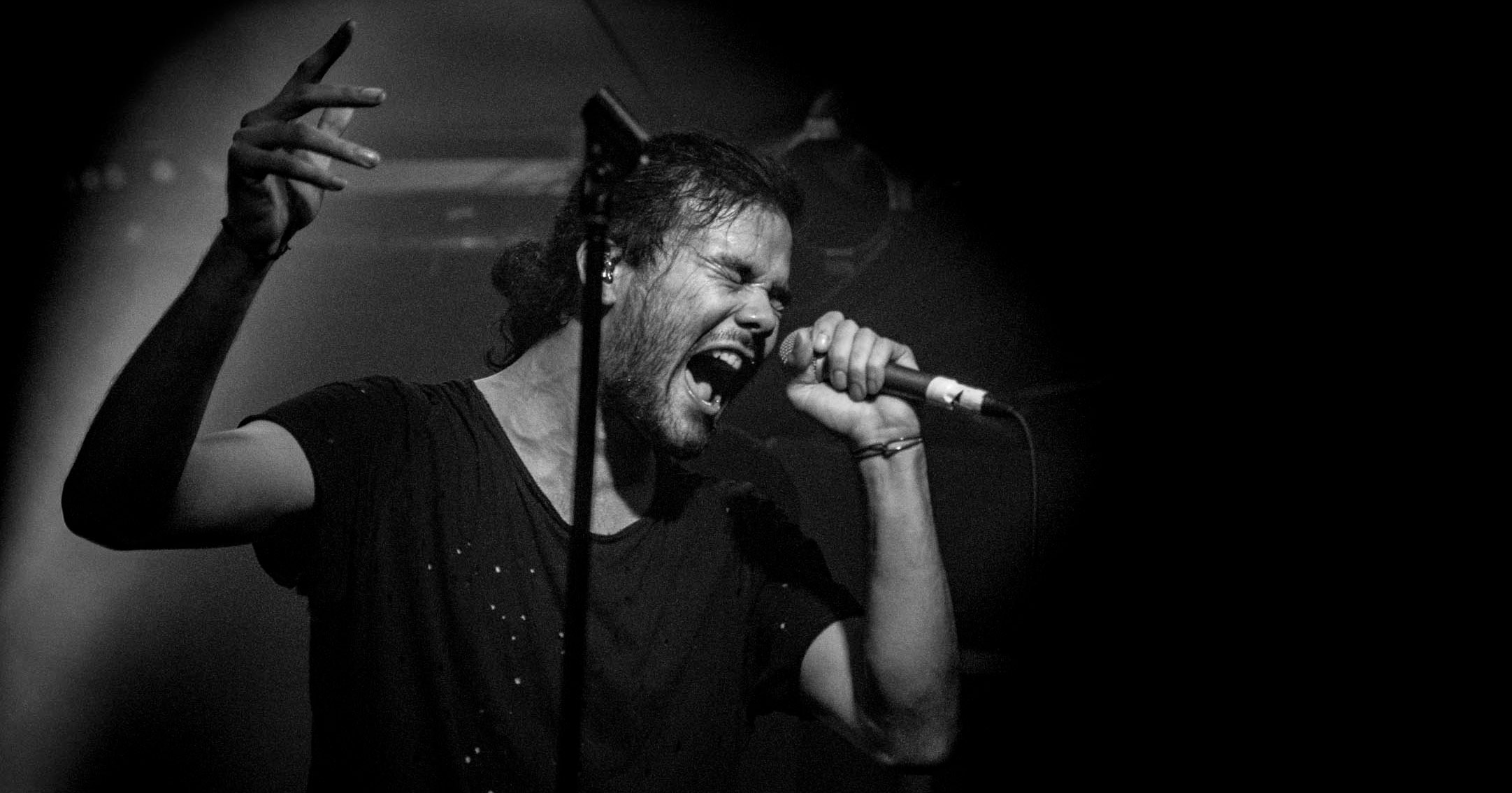 Northlane perform live at The Kings Arms, Auckland, New Zealand, 2017. Image by Matt Henry Photography.