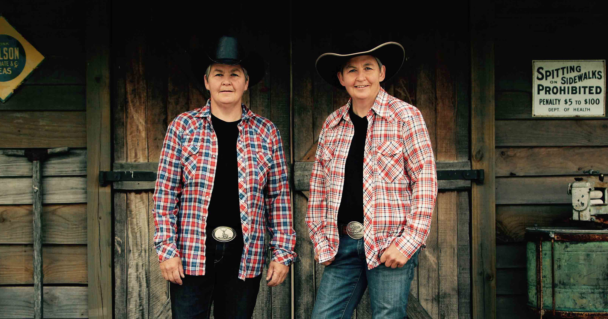 Topp Twins Promotional Image 2017