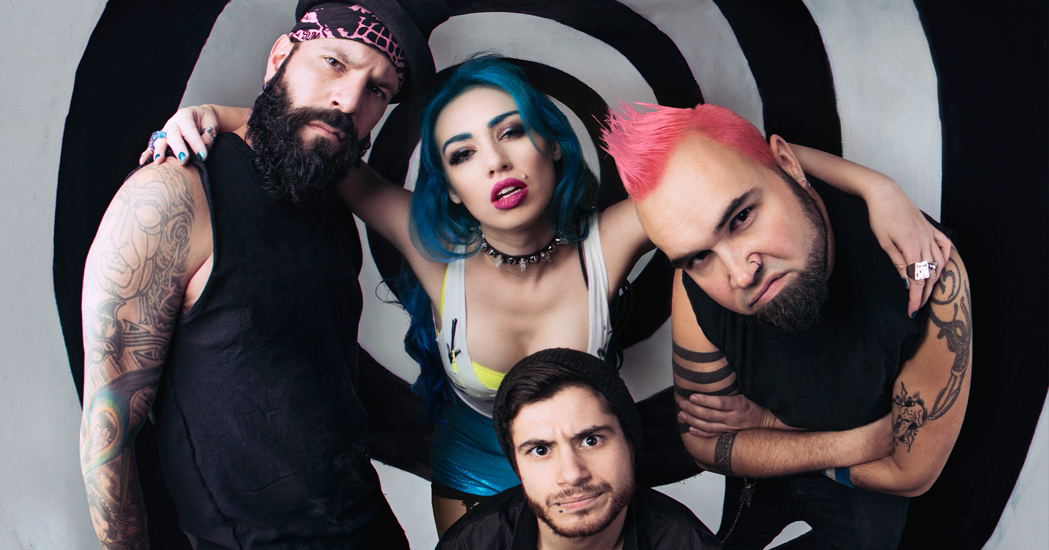 SUMO CYCO - Photography by Frances Caludikar