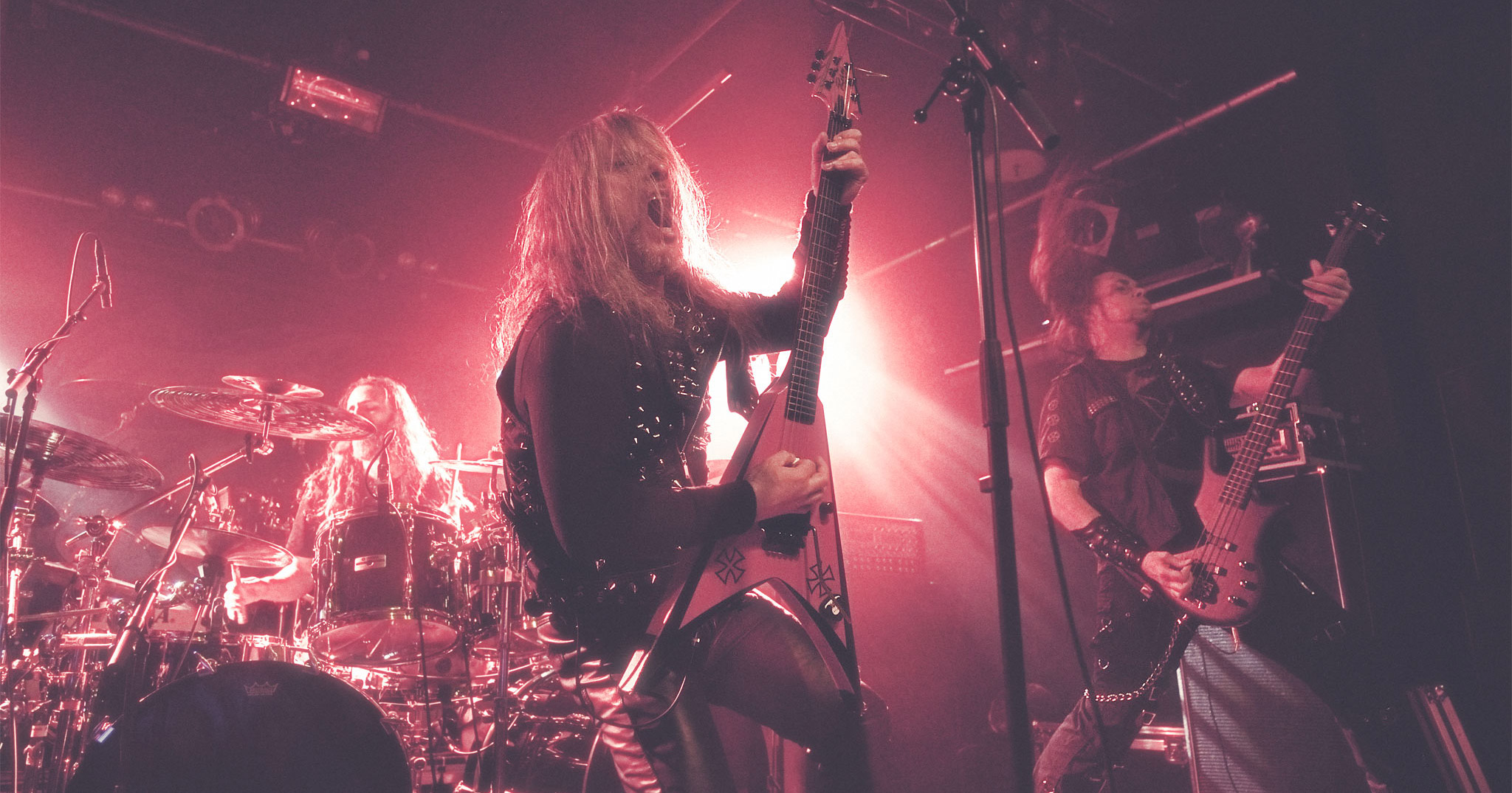 Vader performing live in New Zealand 2017.