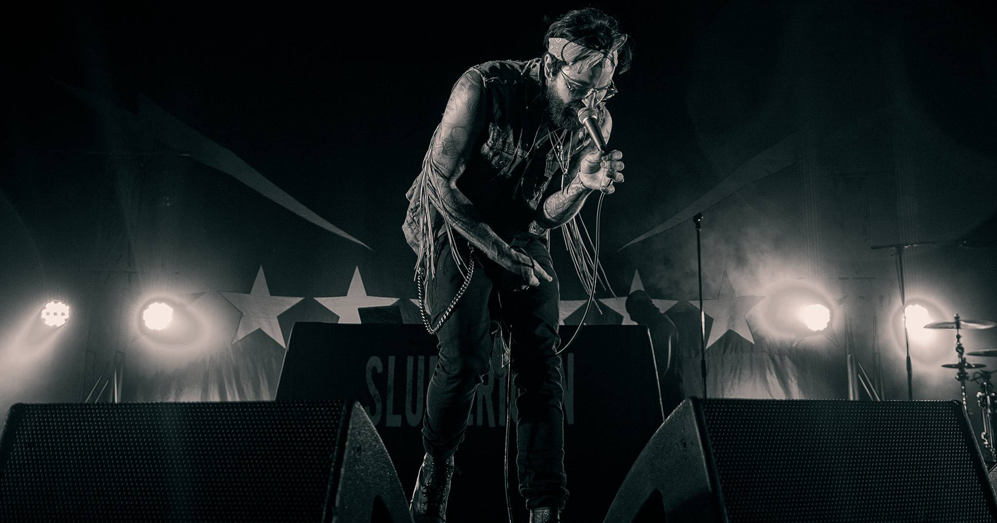 Yelawolf performing live in Auckland, New Zealand 2017. Image by Doug Peters.