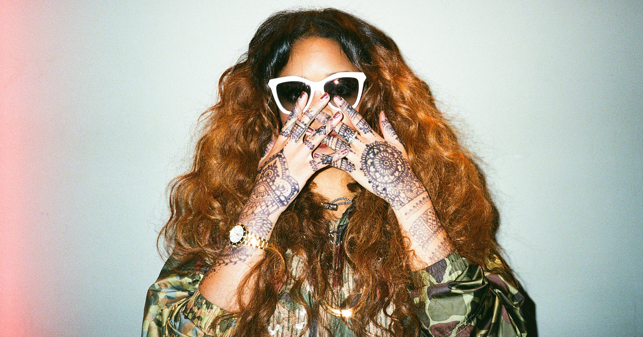 H.E.R. Press Shot