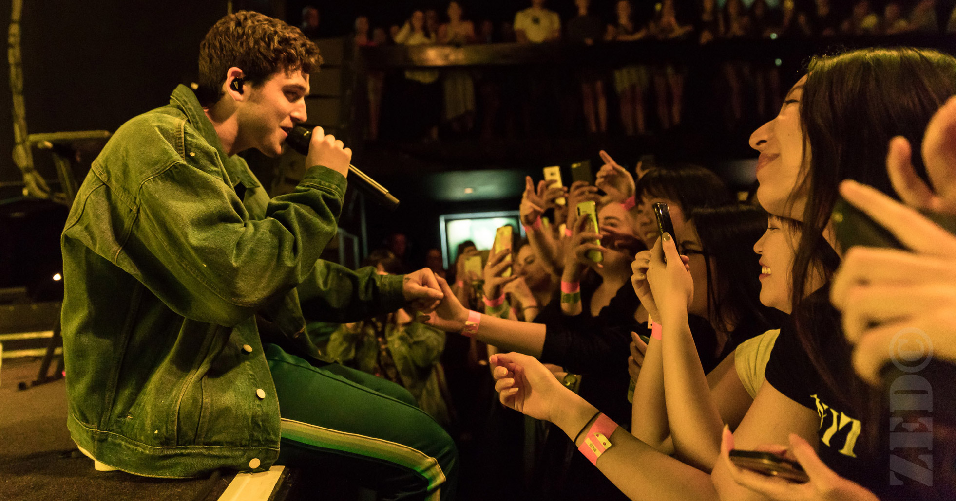 Lauv performing live in Auckland, New Zealand, 2018. Image by ZED Pics.