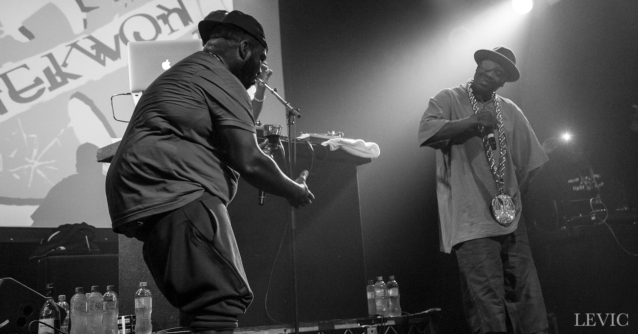 Raekwan performing live in Auckland, New Zealand, 2018. Image by LeVic Visual.