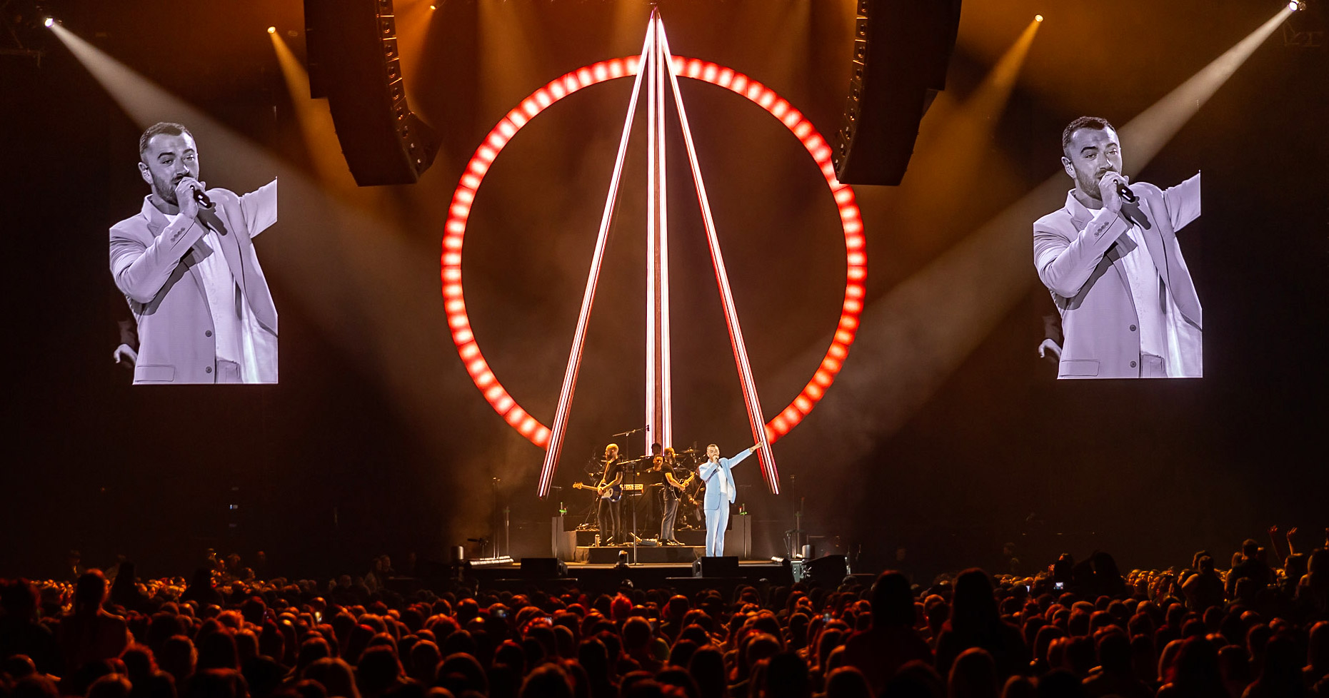 Sam Smith performing live in Auckland, New Zealand 2018. Image by ZED Pics.