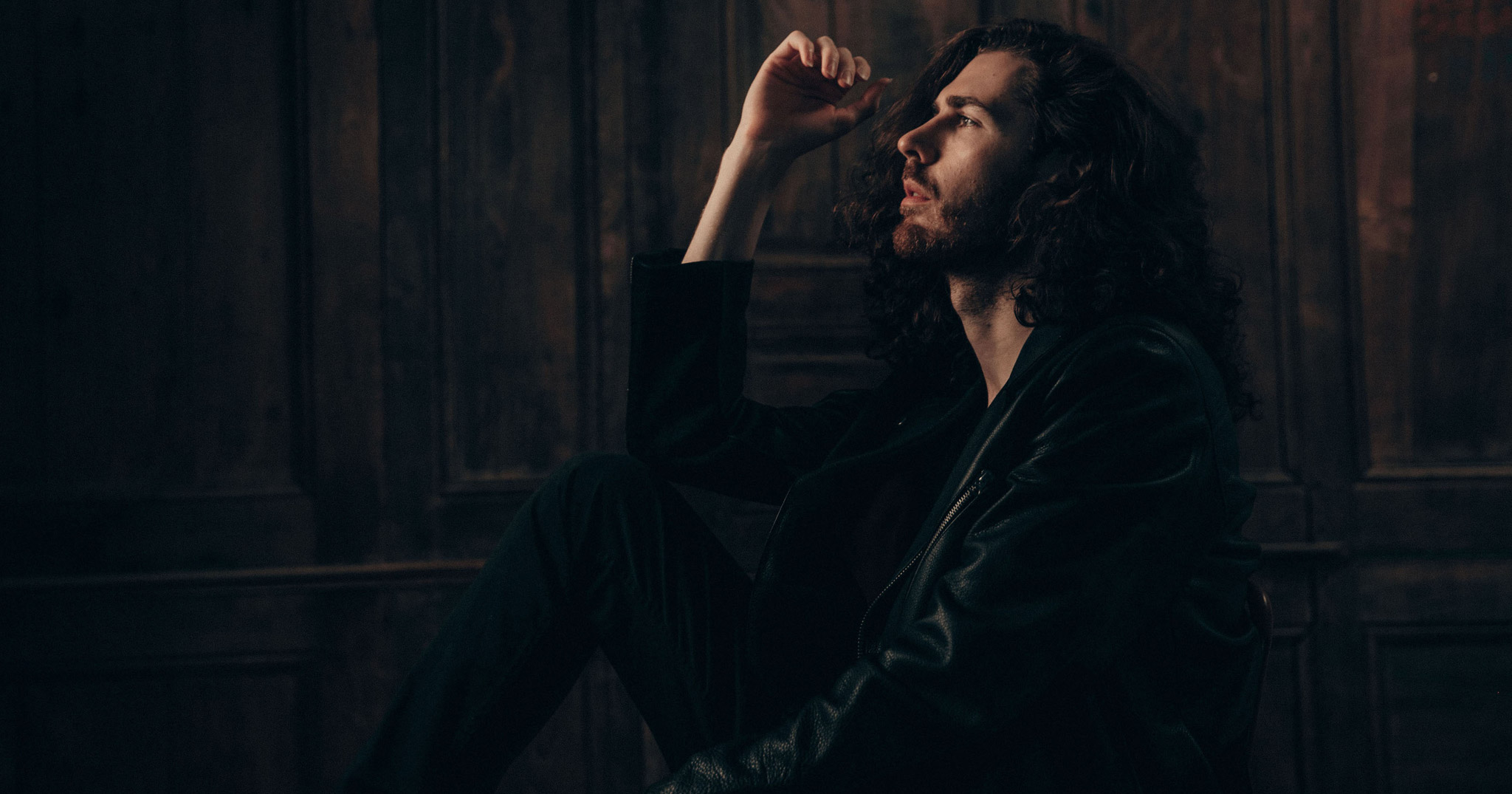 Hozier press photo 2018