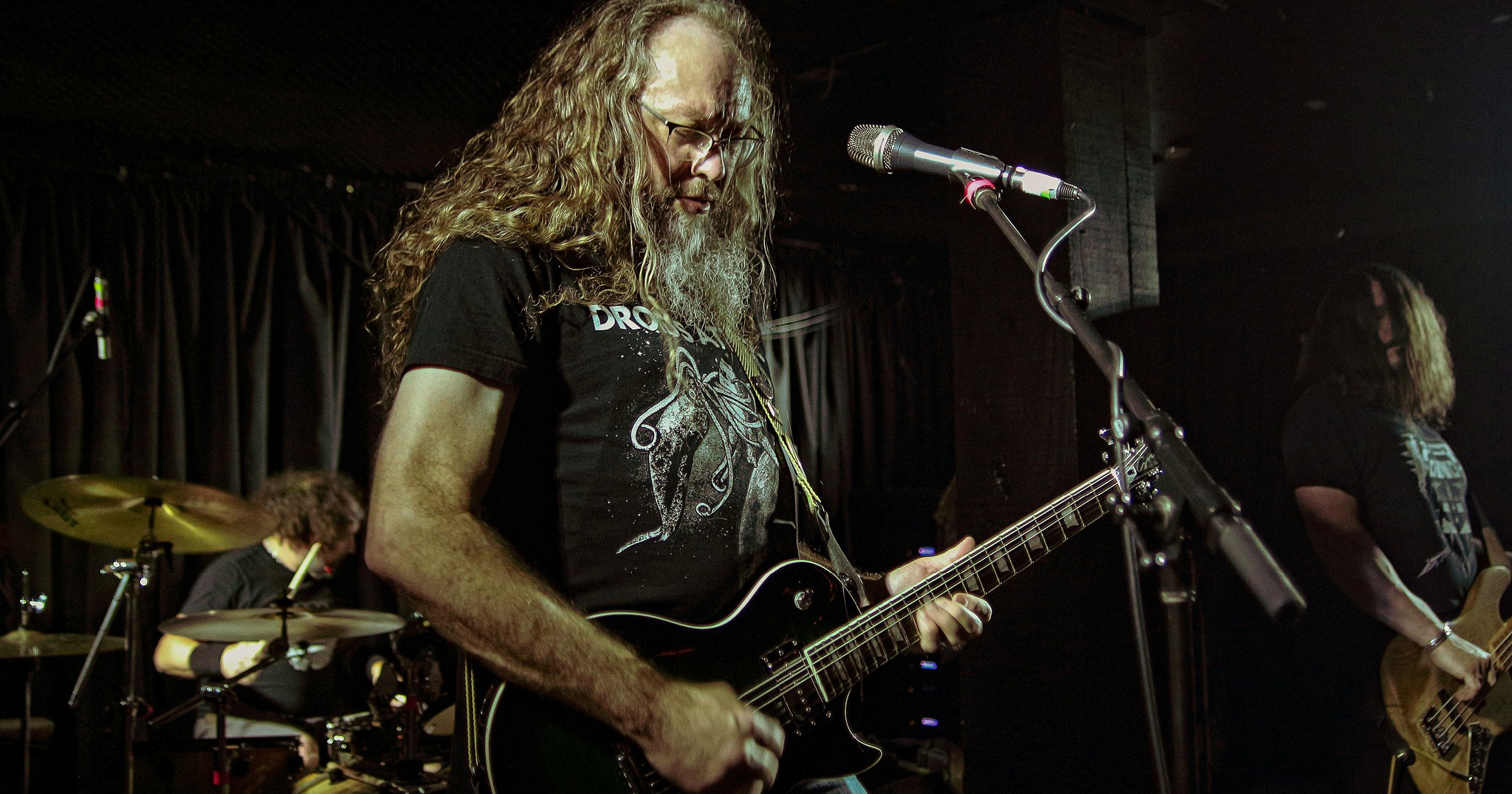 Wo Fat performing live in Auckland, New Zealand 2019. Image by Sarah Kidd.
