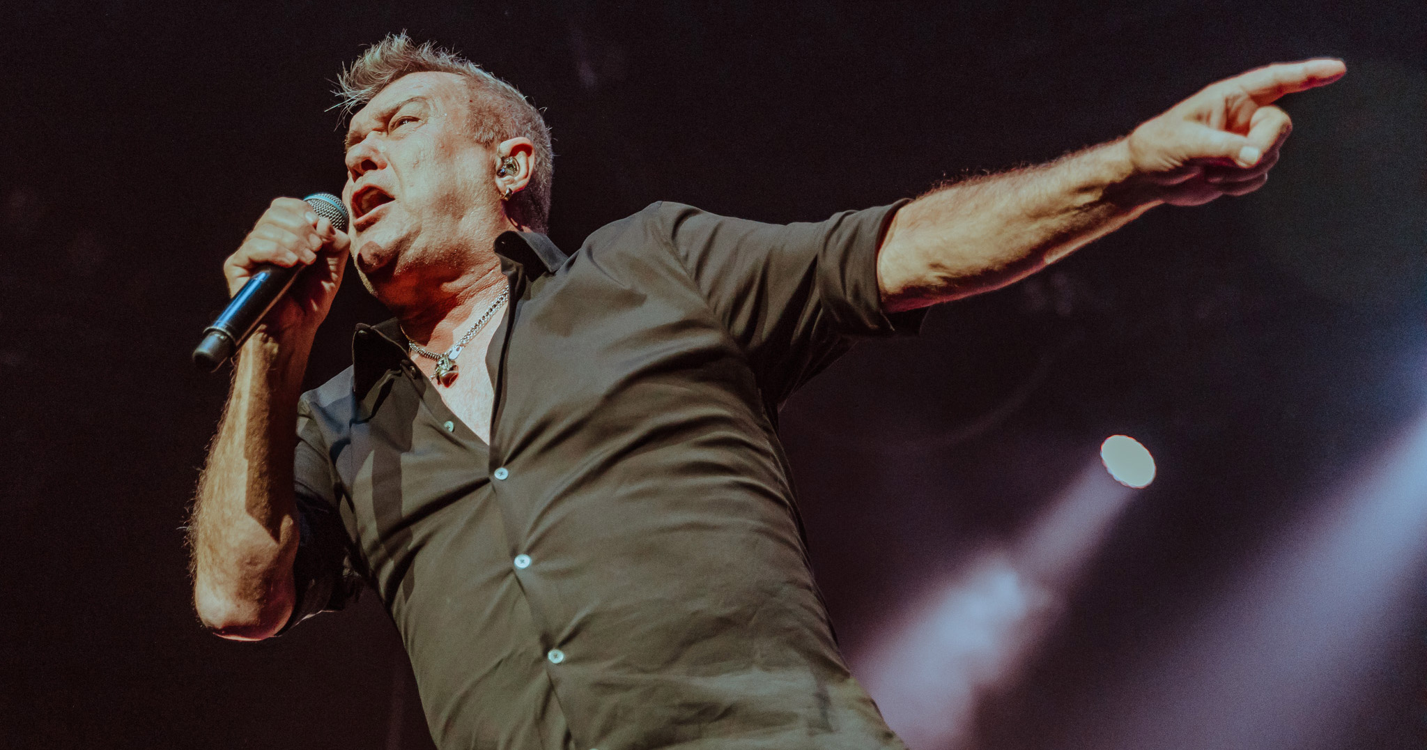 Jimmy Barnes performing live in Auckland, New Zealand 2019. Image by CPM Photography.