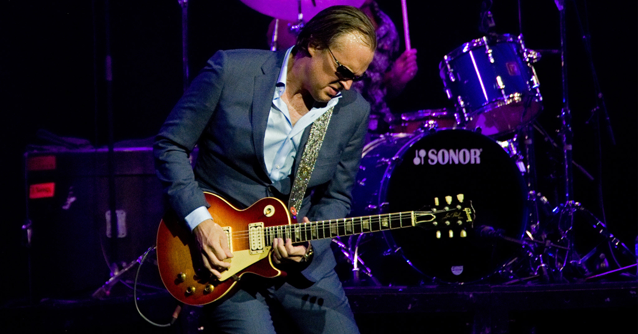 Joe Bonamassa performing live in Auckland, New Zealand 2019. Image by Chalice Of Blood Photography.
