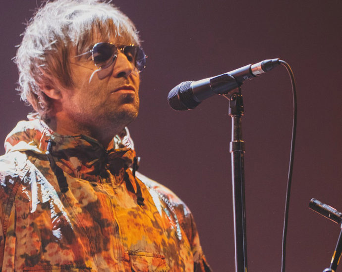 Liam Gallagher performing live in Auckland, New Zealand 2022. Photo by Doug Peters.