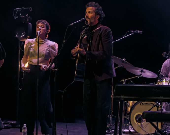 Bret McKenzie