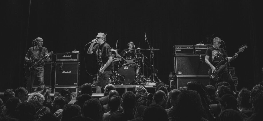 Descendents
