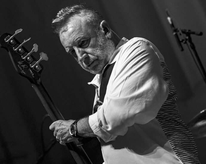 Peter Hook & The Light 18th May 2024 The Town Hall, Auckland, New Zealand. Photography by Nick Paulsen.